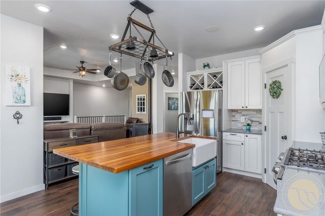 50 Big Sky Ln, Roberts, MT 59070