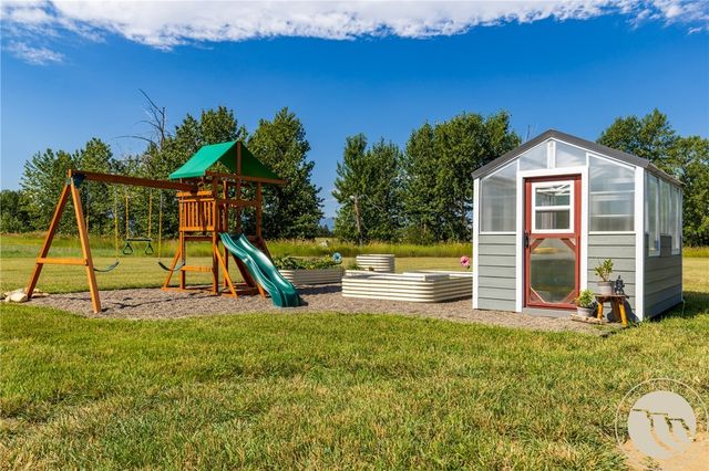 50 Big Sky Ln, Roberts, MT 59070