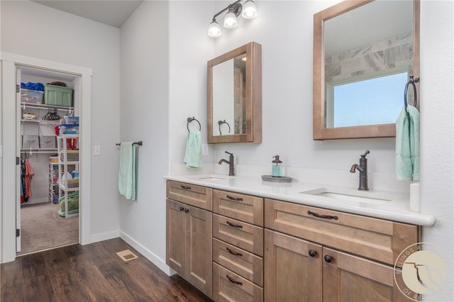 50 Big Sky Ln, Roberts, MT 59070