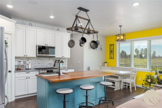 50 Big Sky Ln, Roberts, MT 59070