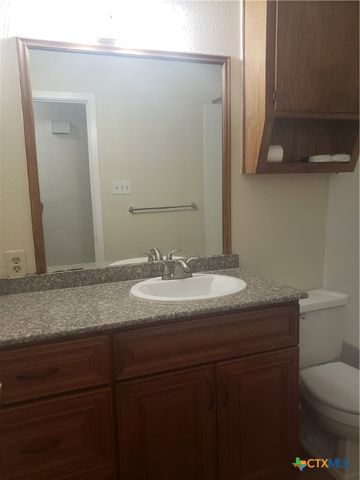 810 N 5th Street A-B, Copperas Cove, TX 76522