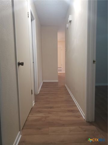 810 N 5th Street A-B, Copperas Cove, TX 76522