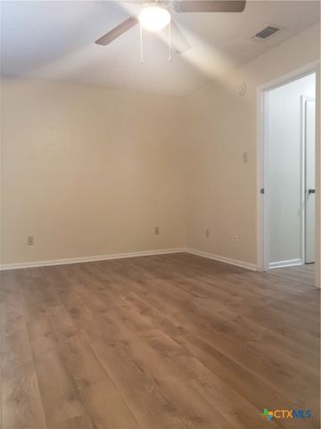 810 N 5th Street A-B, Copperas Cove, TX 76522