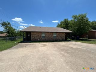 810 N 5th Street A-B, Copperas Cove, TX 76522