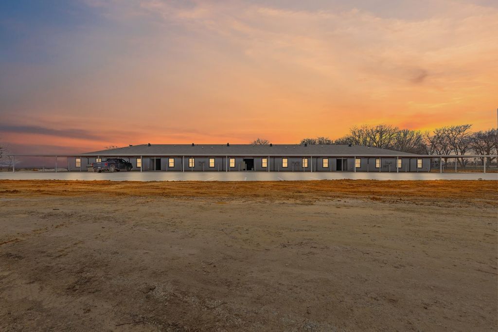 8092 County Road 604, Alvarado, TX 76009