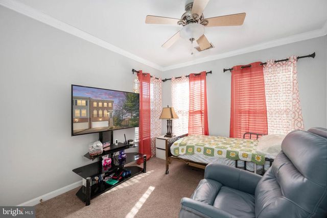 8593 WYNGATE MANOR CT, Alexandria, VA 22309