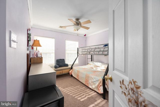 8593 WYNGATE MANOR CT, Alexandria, VA 22309