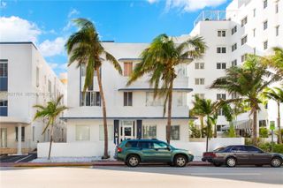 3710 Collins Avenue N-305, Miami Beach, FL 33140