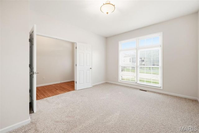 299 Glasgow Drive, St Charles, MO 63301