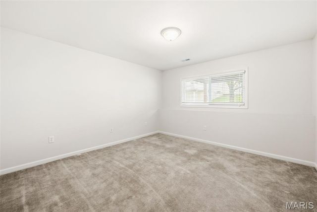 299 Glasgow Drive, St Charles, MO 63301