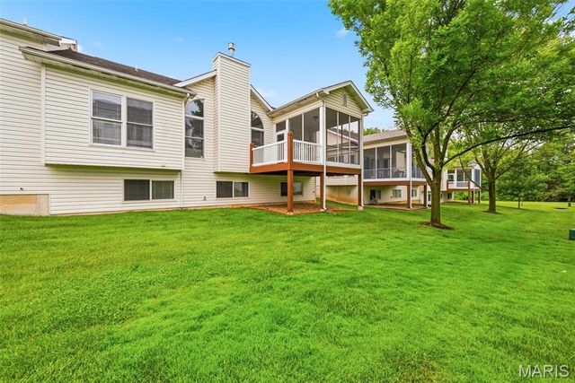 299 Glasgow Drive, St Charles, MO 63301