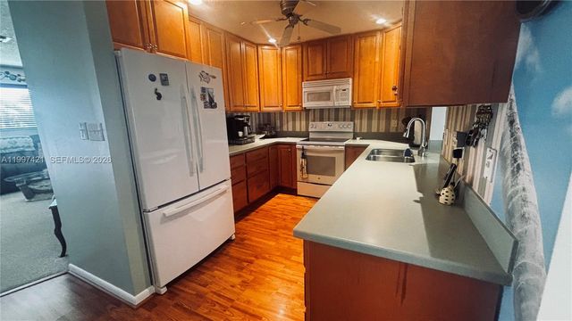 1920 Eucalyptus Avenue, Hutchinson Island, FL 34949