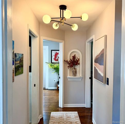 6333 Harriet Drive, Waterford Charter Township, MI 48327