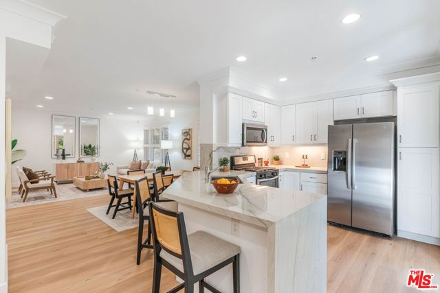 6020 Seabluff Drive 114, Los Angeles, CA 90094