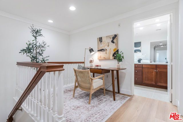 6020 Seabluff Drive 114, Los Angeles, CA 90094