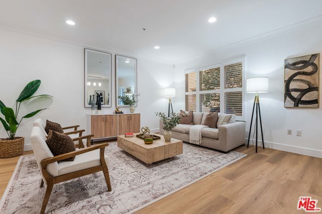 6020 Seabluff Drive 114, Los Angeles, CA 90094