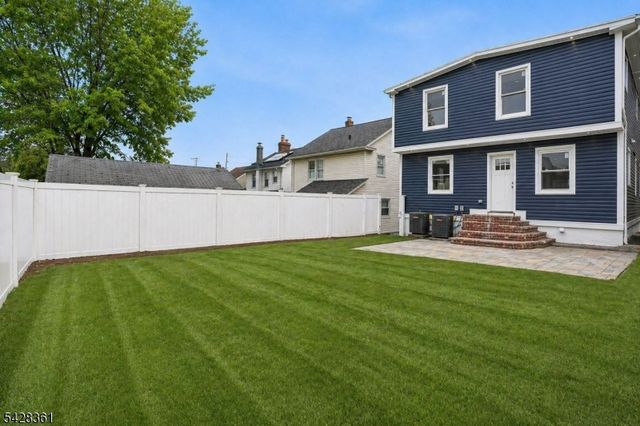 2031 Pleasant Pkwy, Union Twp., NJ 07083