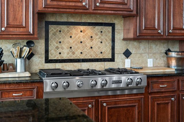 8507 Stones Throw Lane, Missouri City, TX 77459