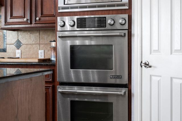 8507 Stones Throw Lane, Missouri City, TX 77459