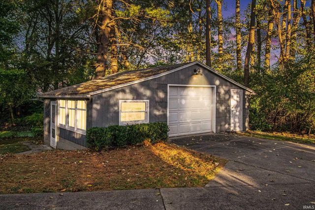 3424 E Bristol Street, Elkhart, IN 46514