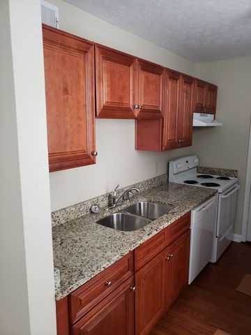 1101 Westchester Dr D, Nashville, TN 37207