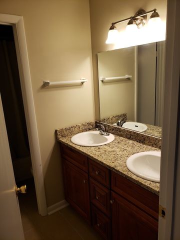 1101 Westchester Dr D, Nashville, TN 37207