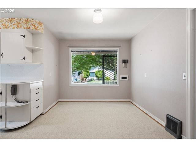 3517 GRANT St, Vancouver, WA 98660