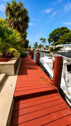 2041 SW 23RD Avenue, Fort Lauderdale, FL 33312