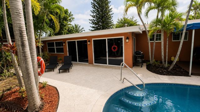 2041 SW 23RD Avenue, Fort Lauderdale, FL 33312