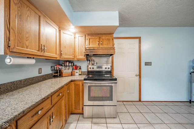 4888 W 550 S, Pendleton, IN 46064