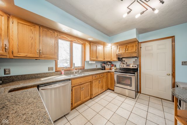 4888 W 550 S, Pendleton, IN 46064