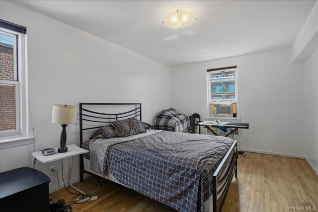 279 N Broadway 8R, Yonkers, NY 10701