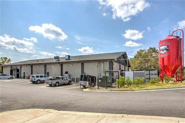 1130 Bartlett Trace, Suwanee, GA 30024