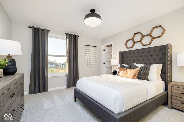 562 Corbin Way, Avon, IN 46123