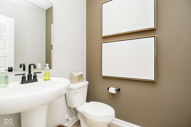 562 Corbin Way, Avon, IN 46123