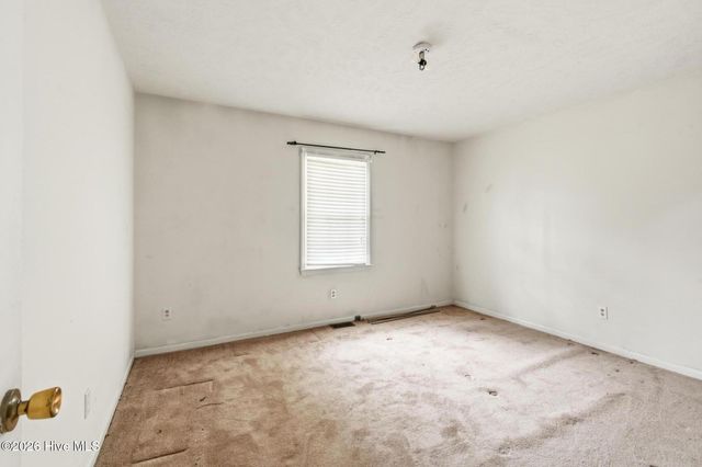 1200 Oak Avenue, Hamlet, NC 28345