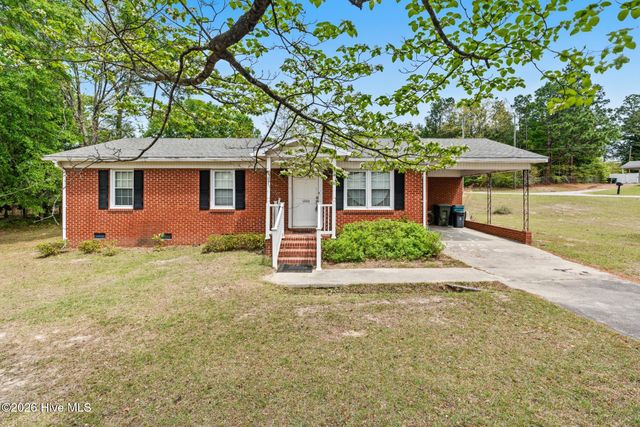 1200 Oak Avenue, Hamlet, NC 28345