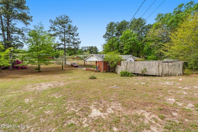 1200 Oak Avenue, Hamlet, NC 28345