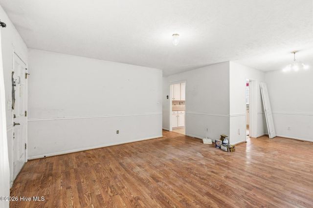 1200 Oak Avenue, Hamlet, NC 28345