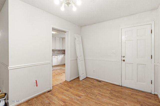 1200 Oak Avenue, Hamlet, NC 28345