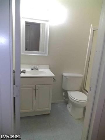 3435 Villa Knolls South Drive, Las Vegas, NV 89120