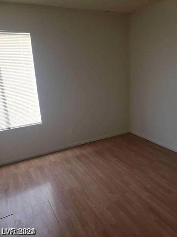 3435 Villa Knolls South Drive, Las Vegas, NV 89120