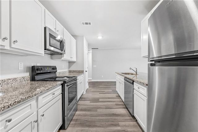 123 w lexington Ave, Griffin, GA 30223