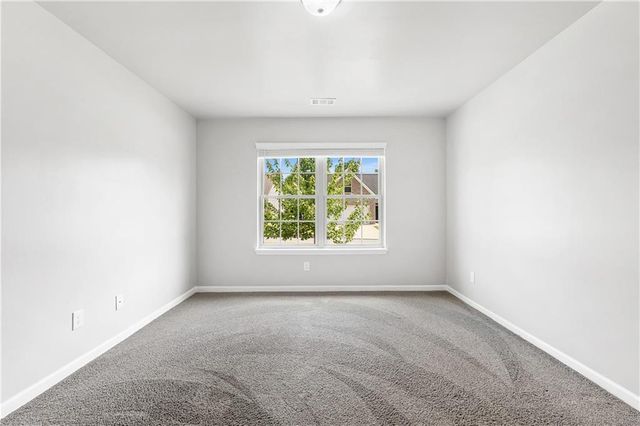 123 w lexington Ave, Griffin, GA 30223