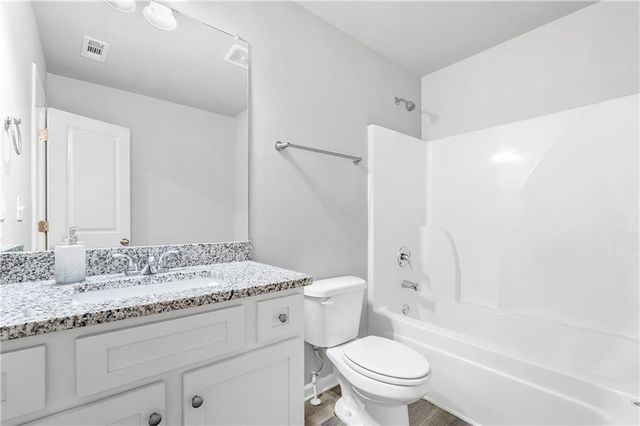 123 w lexington Ave, Griffin, GA 30223