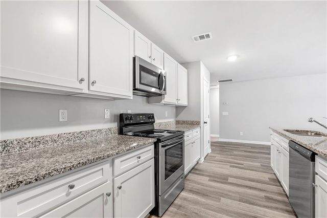 123 w lexington Ave, Griffin, GA 30223
