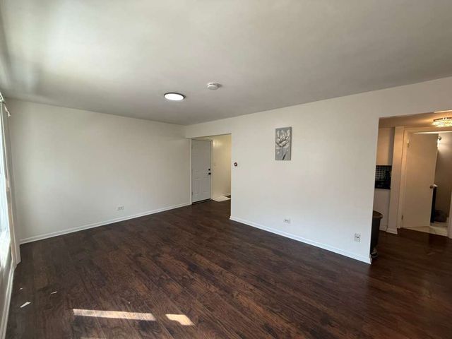 1945 Hancock Drive 1945, Hoffman Estates, IL 60169