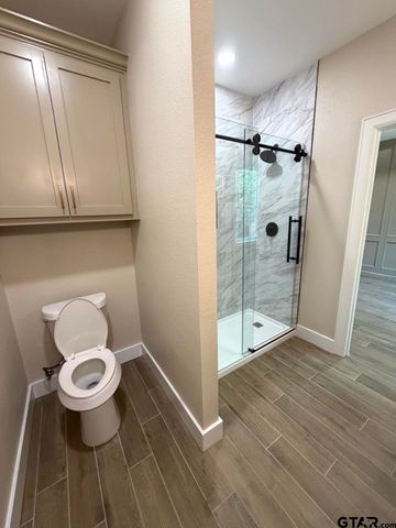 18503 Enchanted Woods, Flint, TX 75762