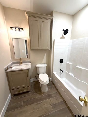 18503 Enchanted Woods, Flint, TX 75762