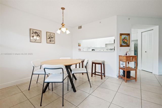 701 SW 142nd Ave 110S, Pembroke Pines, FL 33027